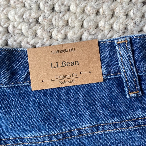 NWT L.L. Bean Medium Tall Size 10 Jeans - Picture 6 of 6